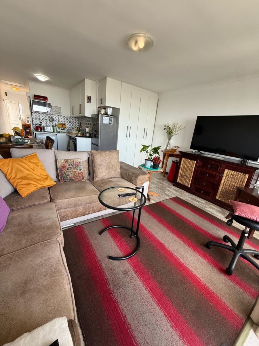 1 Bedroom Property for Sale in Van Riebeeckstrand Western Cape